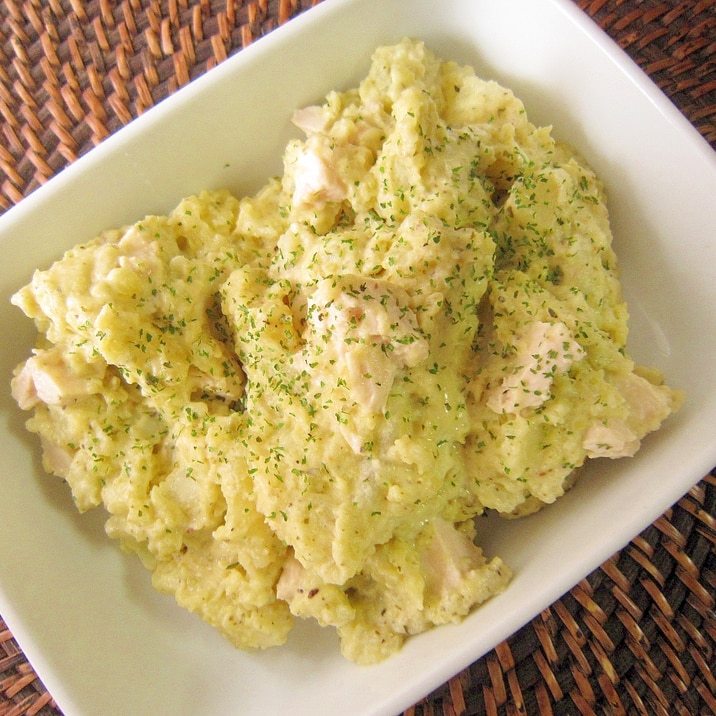 余ったソースの使い道 バジルソースでポテトサラダ レシピ 作り方 By Cappuccio1124 楽天レシピ 余ったソースの使い道 バジルソースでポテトサラダ レシピ 作り方 By Cappuccio1124 楽天レシピ